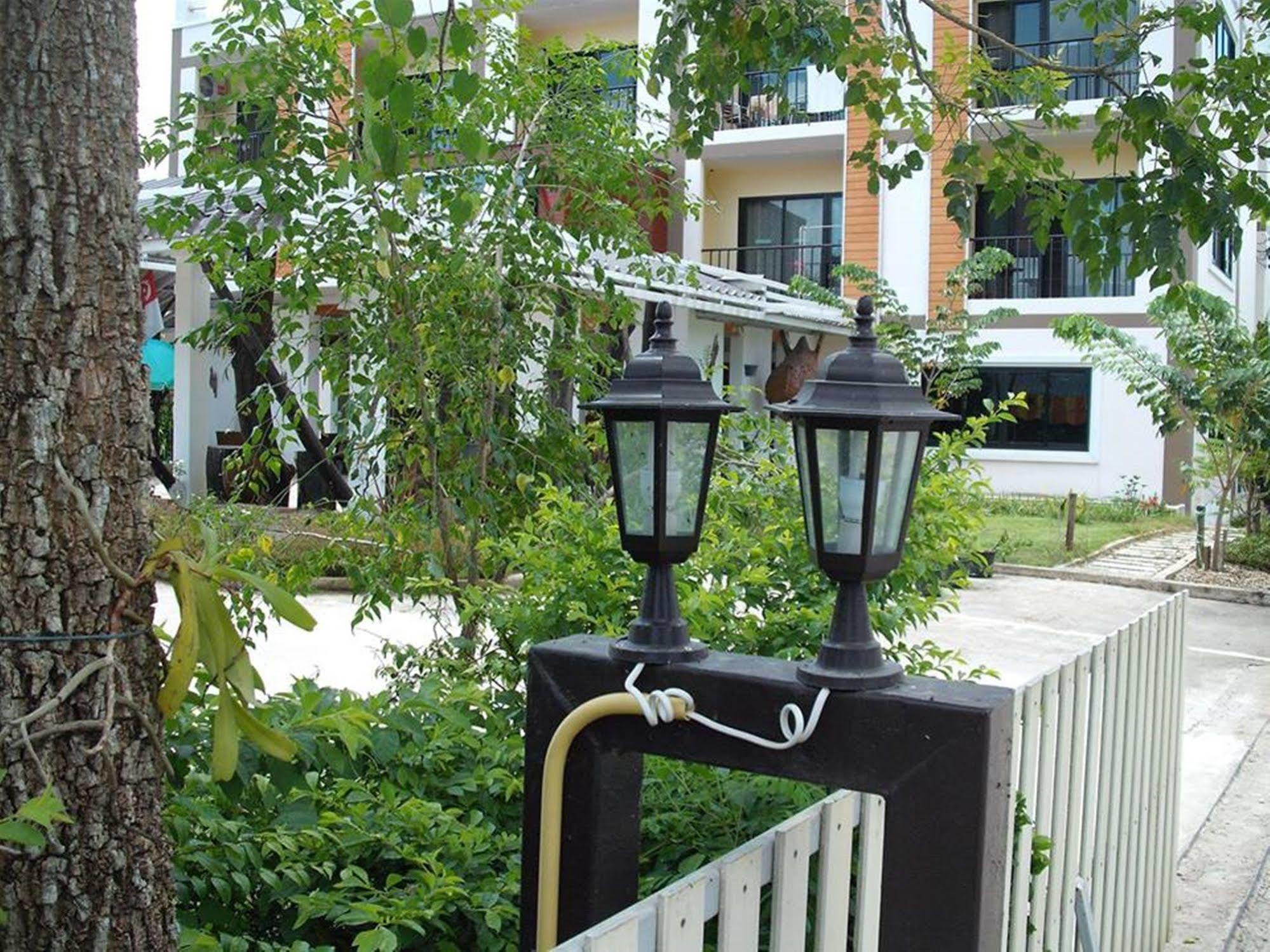 Hotel Mech Mansion Chiang Rai Exterior foto